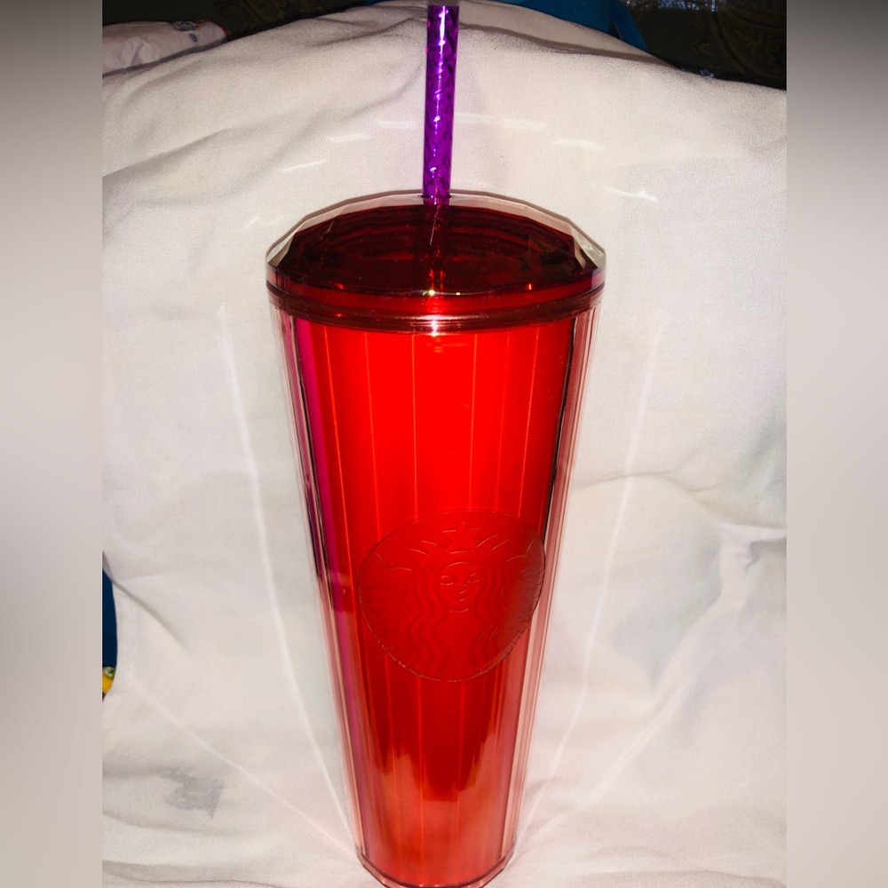 Starbucks Red 2024 Diamond 24oz BNWT - Picture 3 of 7